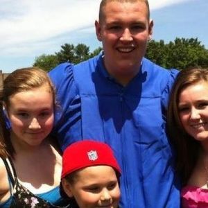 Meet your Posher, Brady